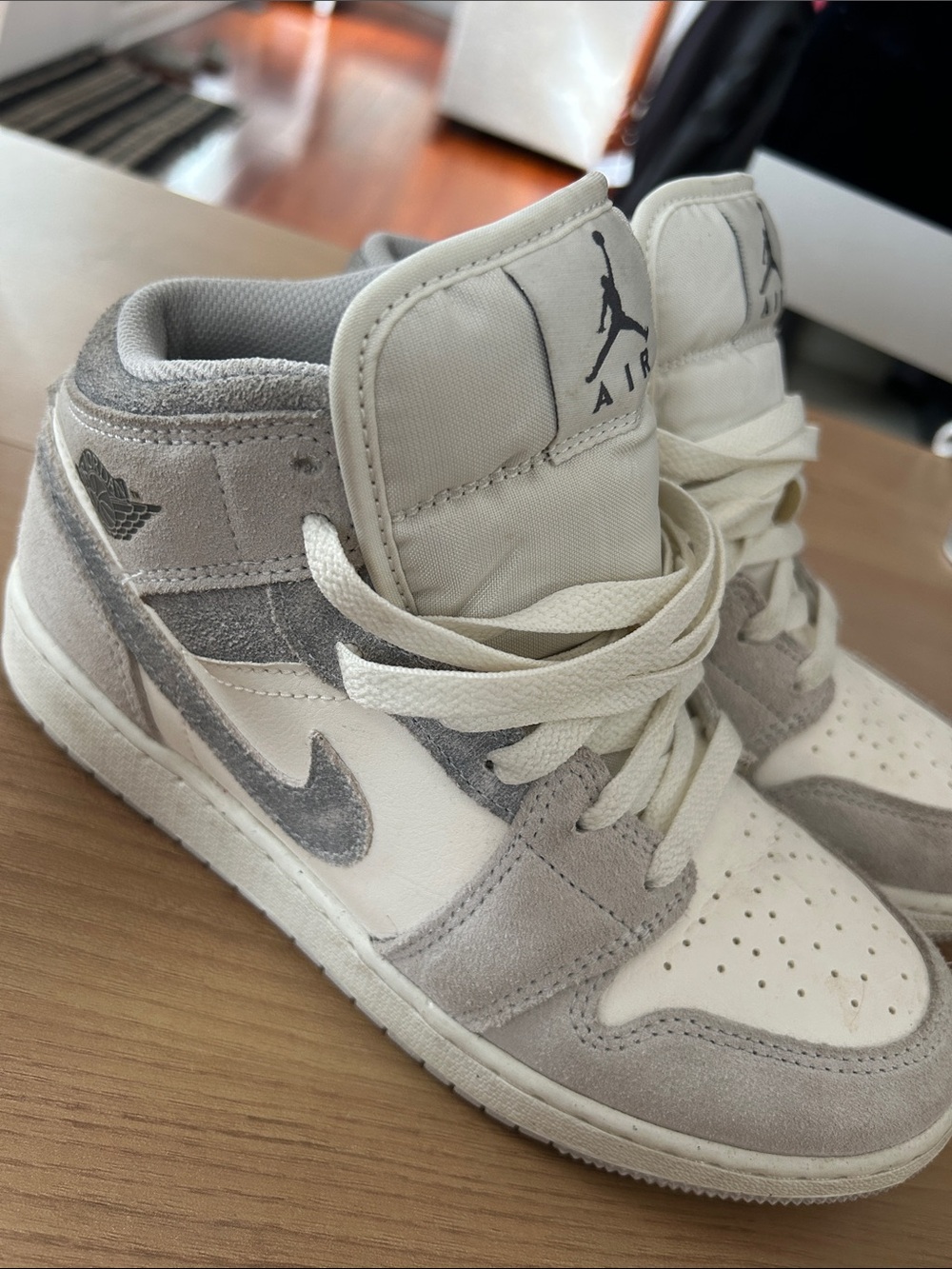 Jordan Kids' High-Top Sneakers in Light Gray and White